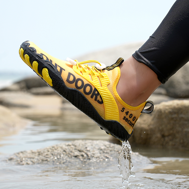 男性用ウォーターシューズビーチ裸足アクアソックススニーカー女 - Aquatic Sports Shoes のレビューと価格